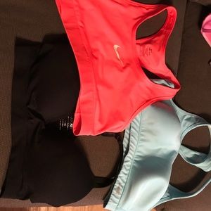 Lg & xl sports bras